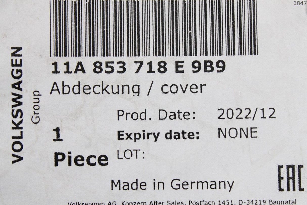 VW ID.4 ID.5 2021-on wheel arch cover trim (front right) 11A853718E 9B9