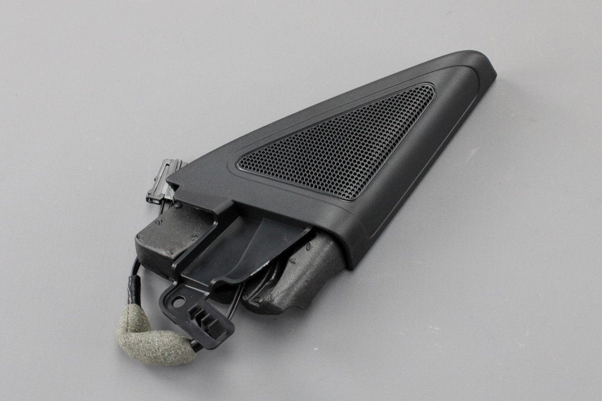 VW Beetle 2017-19 tweeter speaker and cover (right front) 5C5837974J 82V