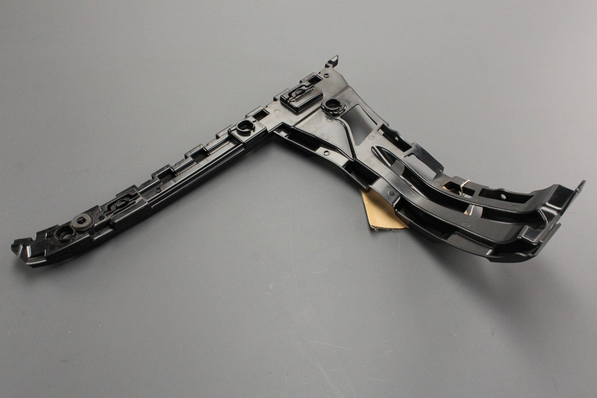 Mercedes-Benz C-Class Estate W205 rear bumper bracket (left) A2058802002
