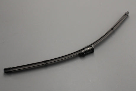 Range Rover Evoque 2012-2018 wiper blade (front left) LR078303
