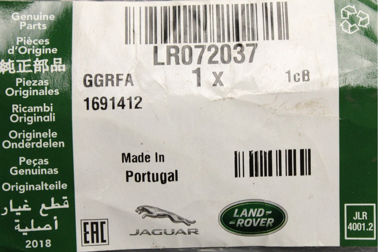 Land Rover Discovery Sport Range Rover Evoque coolant hose LR072037