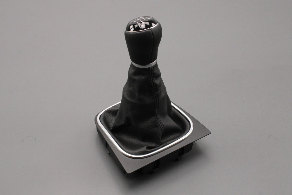 VW Golf MK6 Scirocco 2009-14 gear stick knob with gaiter 5K0711113R IRF