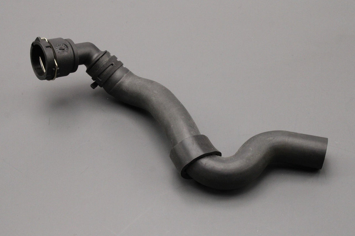 VW Golf Audi Skoda SEAT 1.6 1.9 2.0 TDI 1.8T coolant hose 1J0122073A