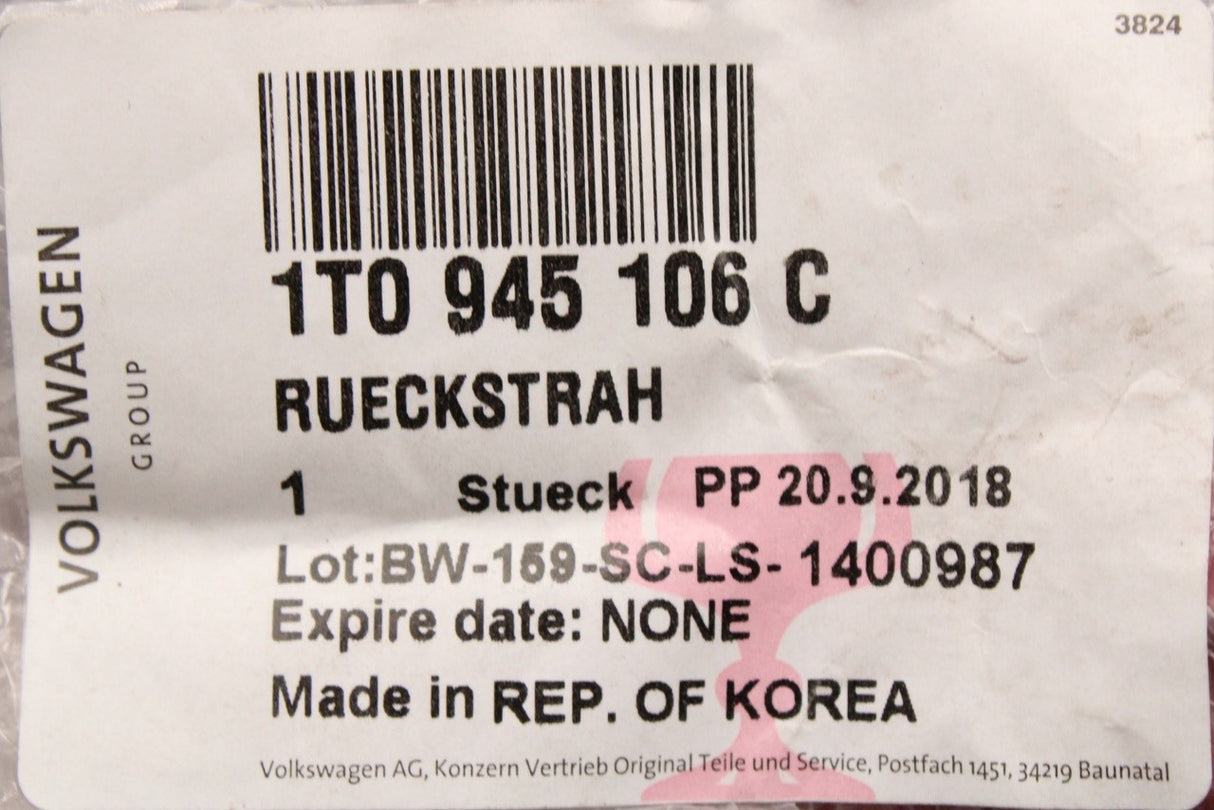 VW Touran 1T 2011-2015 rear light reflector (right) 1T0945106C