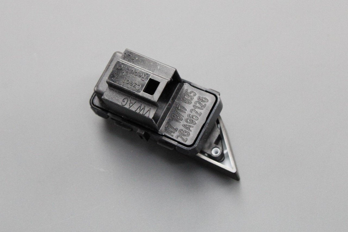 VW T-Roc 2018-on safety switch for central locking (RHD) 2GA962126 WHS
