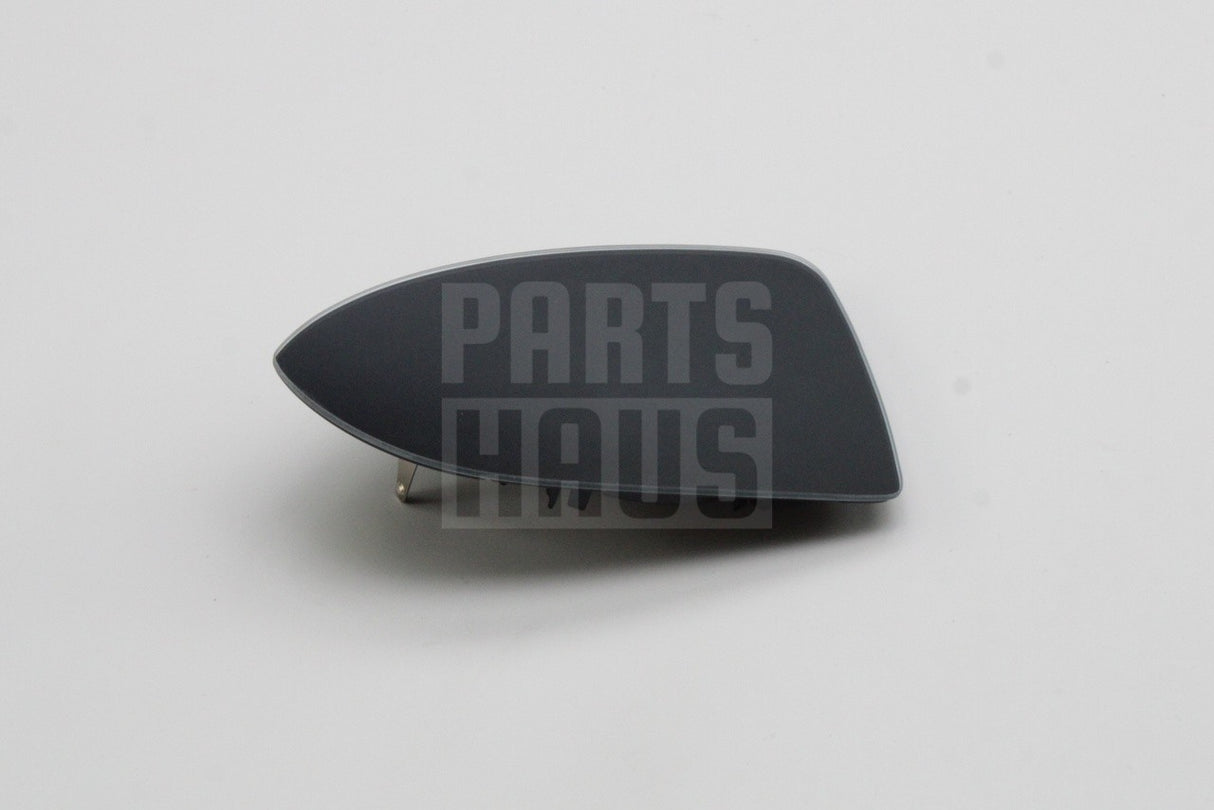 VW Golf MK7 MK7.5 e-Golf 13-20 RHD wing mirror glass (left) 5G0857521A