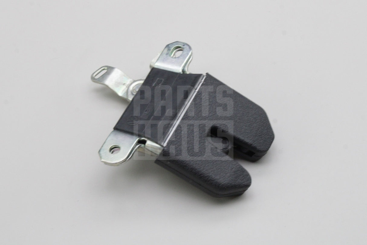 Skoda Superb 2002-2008 tailgate boot lid lock latch (saloon) 3U5827505A