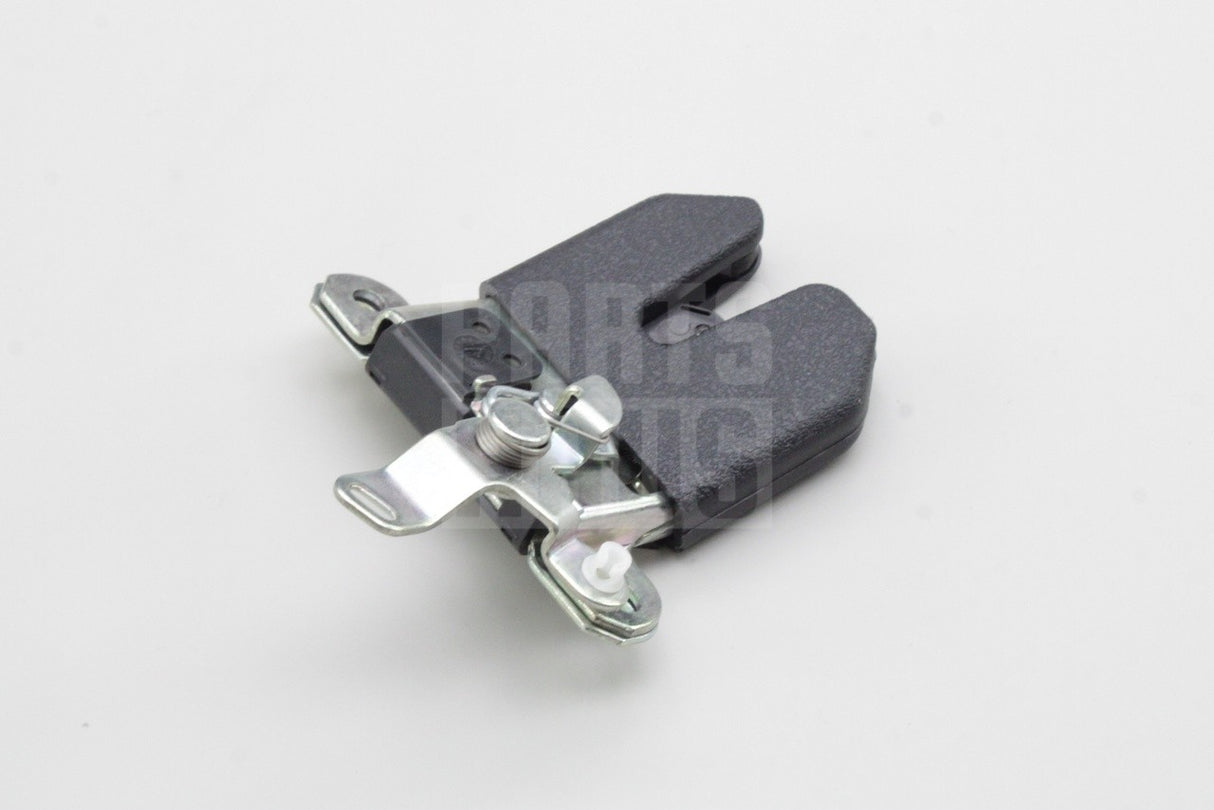 Skoda Superb 2002-2008 tailgate boot lid lock latch (saloon) 3U5827505A