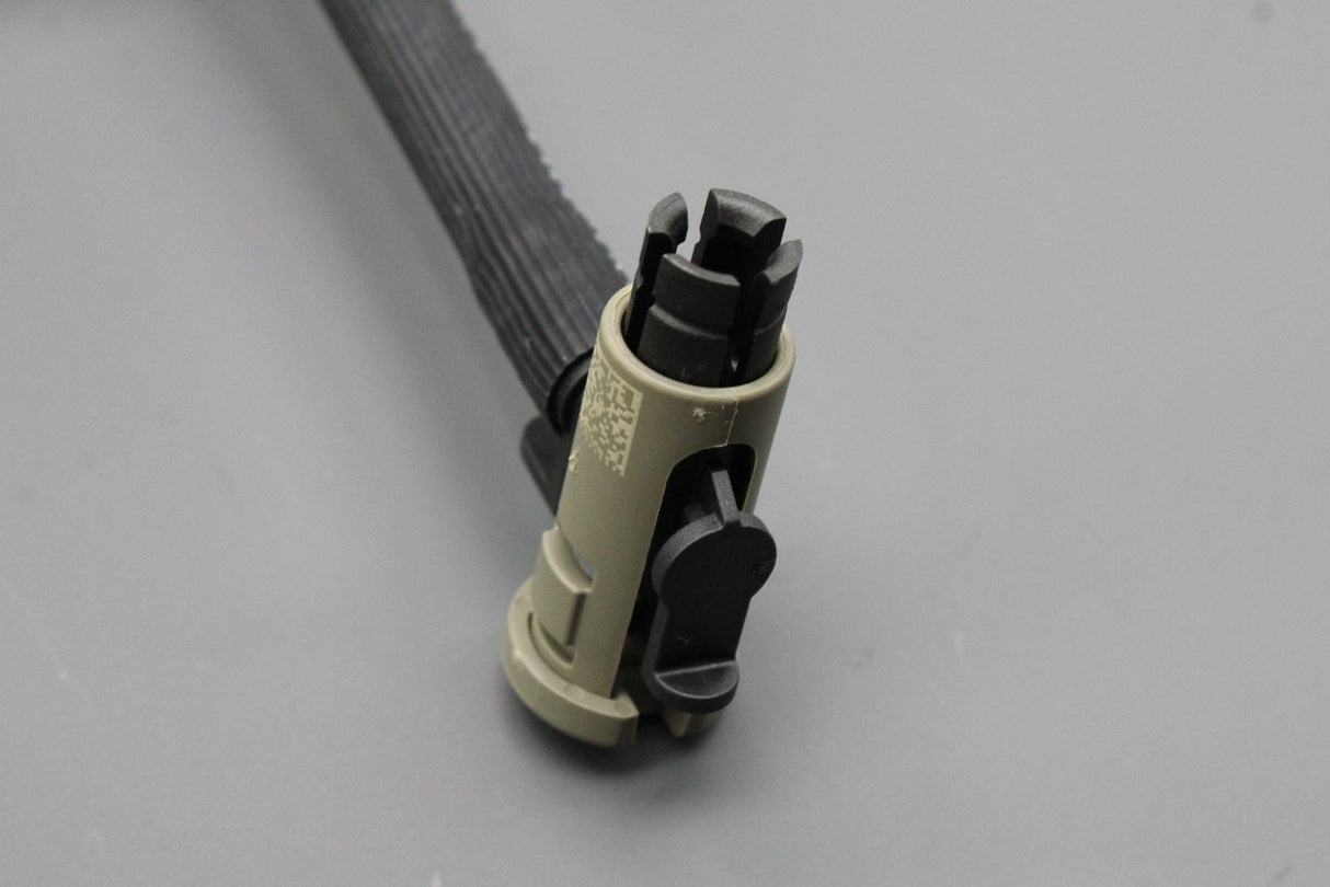 VW Golf Audi A3 Q2 SEAT Skoda 1.6 TDI injector return line 04L130235T