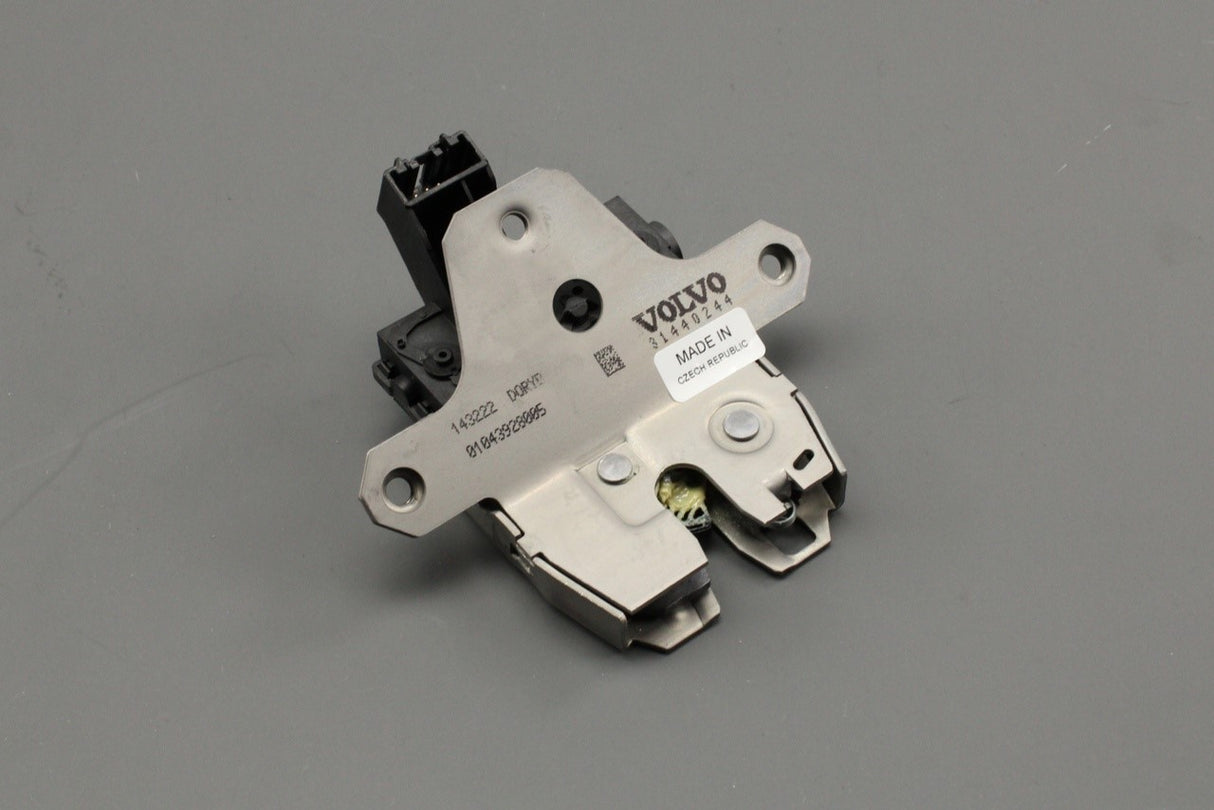 Volvo XC60 2009-2017 boot lid lock 31440244