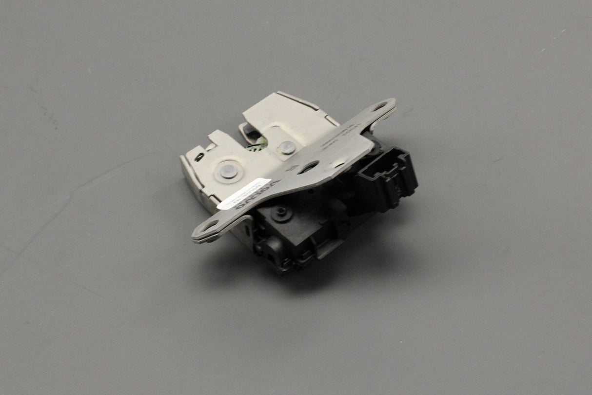 Volvo XC60 2009-2017 boot lid lock 31440244