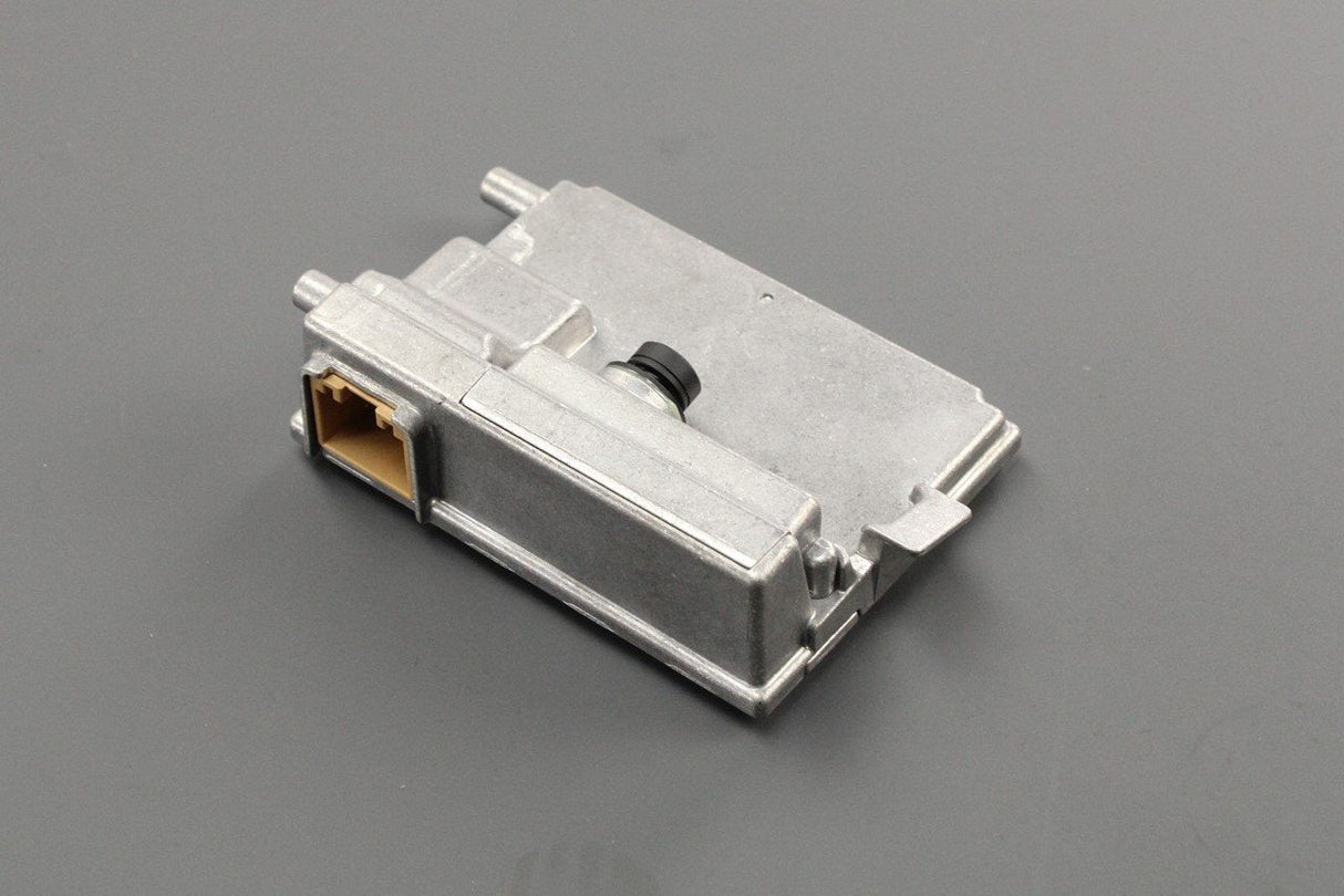 VW Golf MK8 Audi A3 8Y Skoda Octavia SEAT Leon front camera 5WA980653C