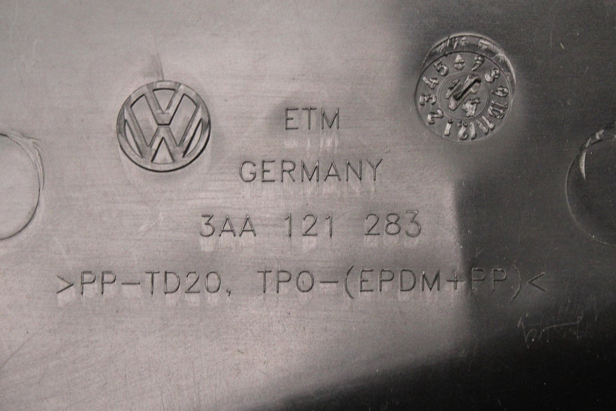 VW Passat B7 2011-2015 radiator air guide (left) 3AA121283