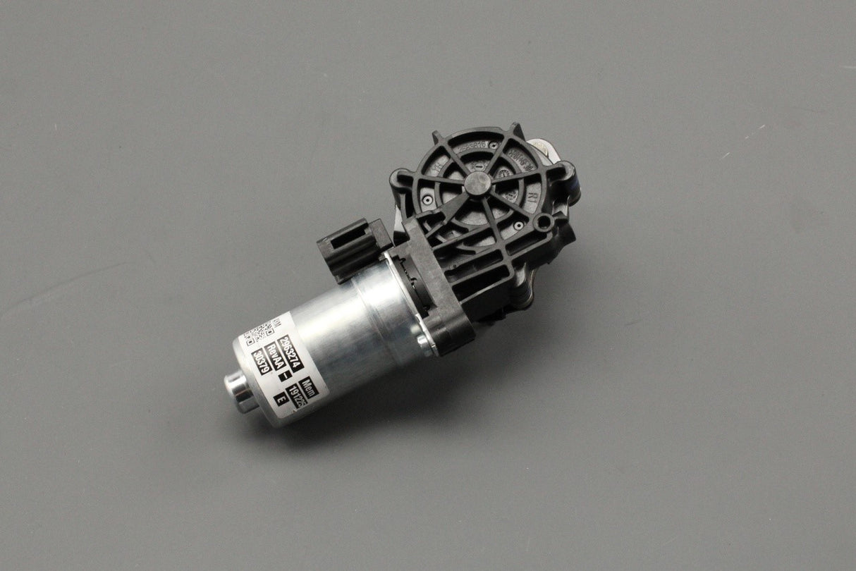 Volvo XC40 EX40 C40 EC40 2018-on RHD seat motor (front right) 32206574