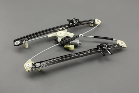 Range Rover L405 2013-24 rear window regulator (left) LR153962