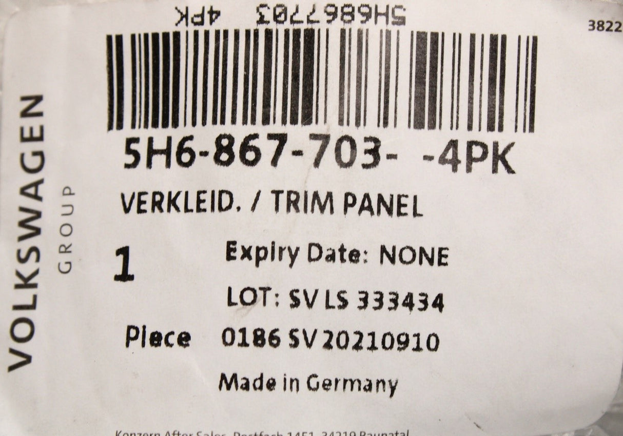 VW Golf MK8 2020-on rear tailgate/parcel shelf trim (left) 5H6867703 4PK