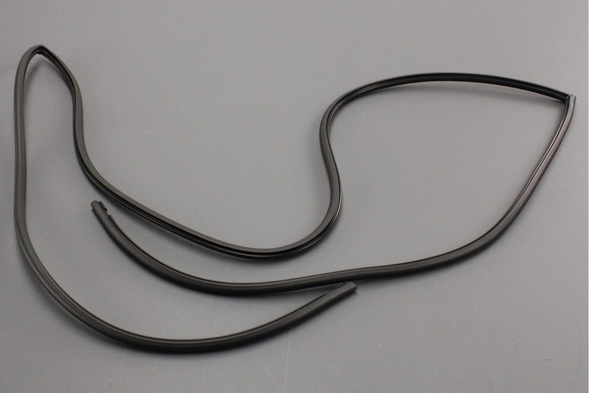 Range Rover 13-22 Range Rover Sport 14-22 panoramic roof seal LR084562