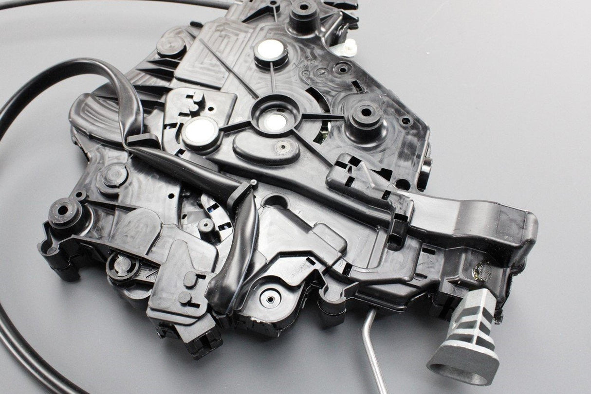 VW Transporter T5 T5.1 T6 08-19 sliding door lock (left) 7E0843653BT