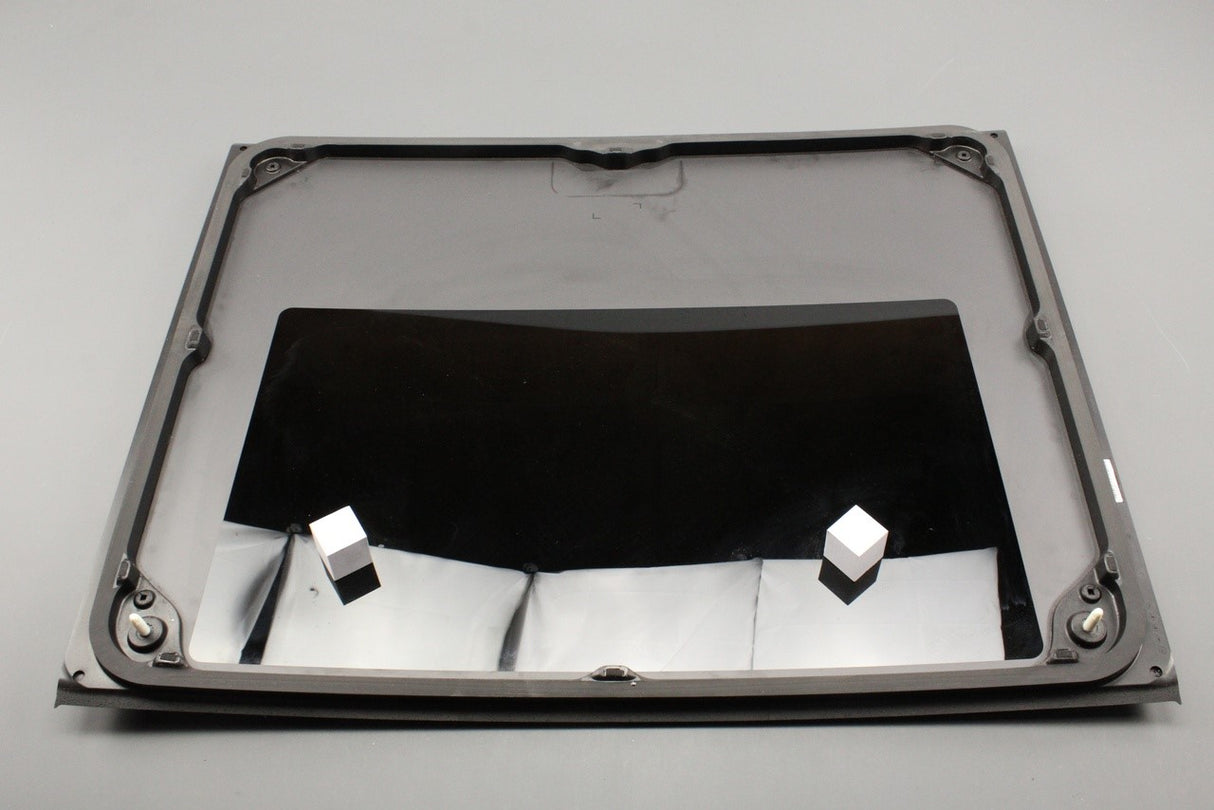Range Rover 2022-on panoramic sunroof glass panel LR163776