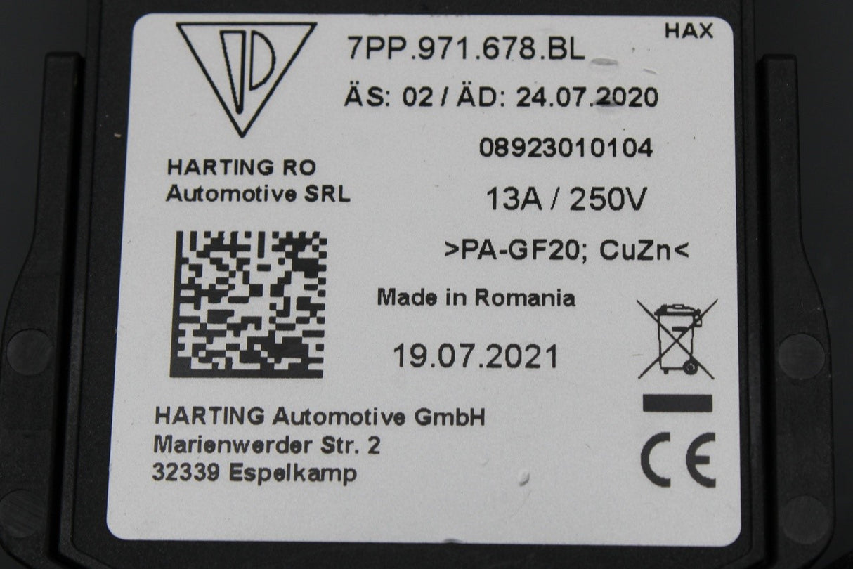 VW ID. Charger Europe BP1 Type G travel adapter cable 000054412AF