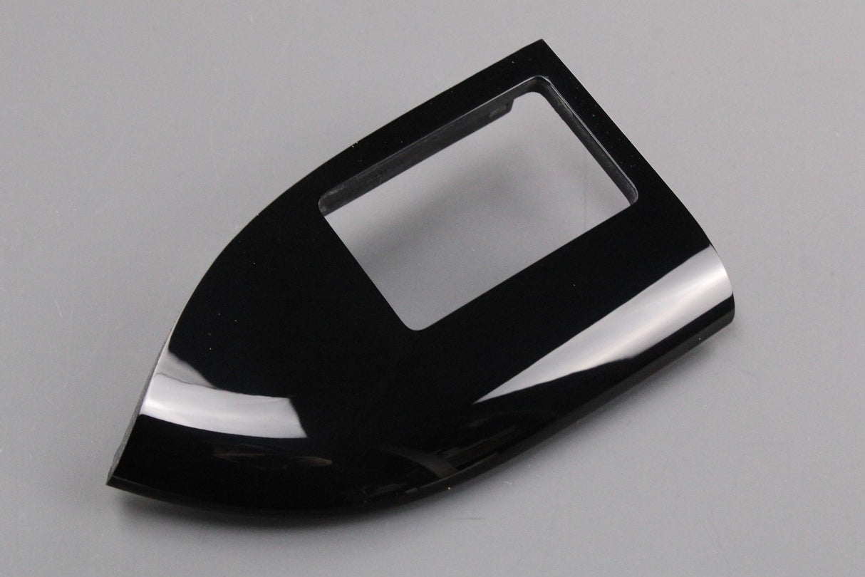 Land Rover Sport 2014-2022 door switch finishing trim (right) LR100232