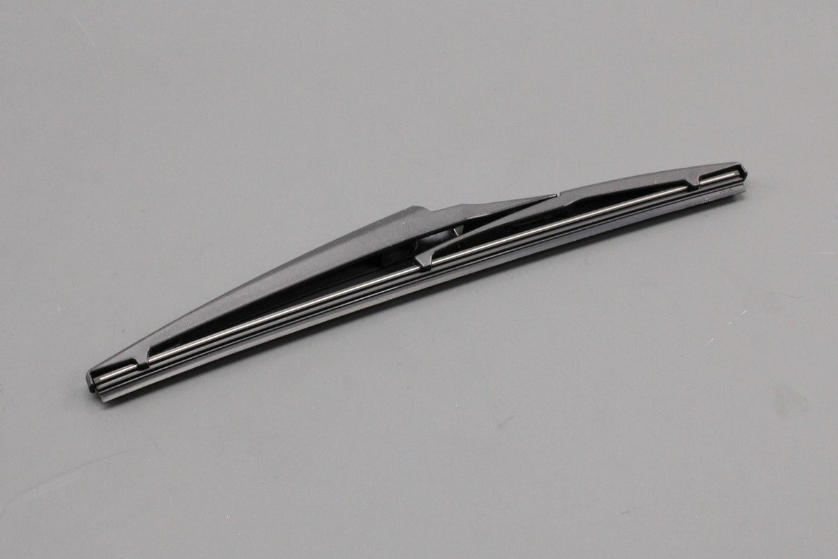 Toyota Land Cruiser 200 Lexus LX570 wiper blade (rear) 85242-60130