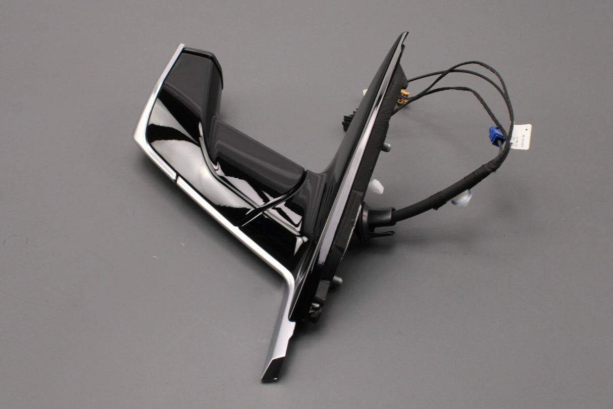 Audi e-tron 2019-23 exterior digital wing mirror (right) 4KE857410C Y9B