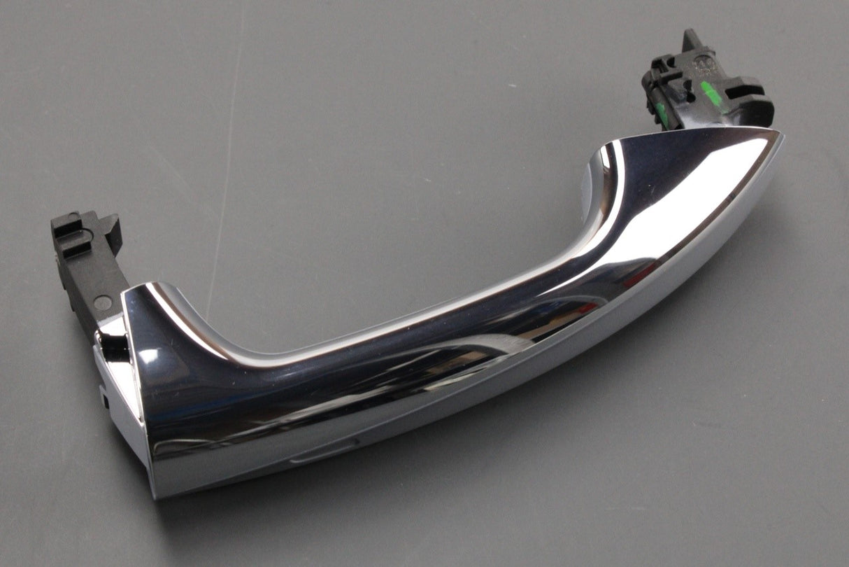 Mercedes-Benz primed exterior door handle (right) A0997604801649999