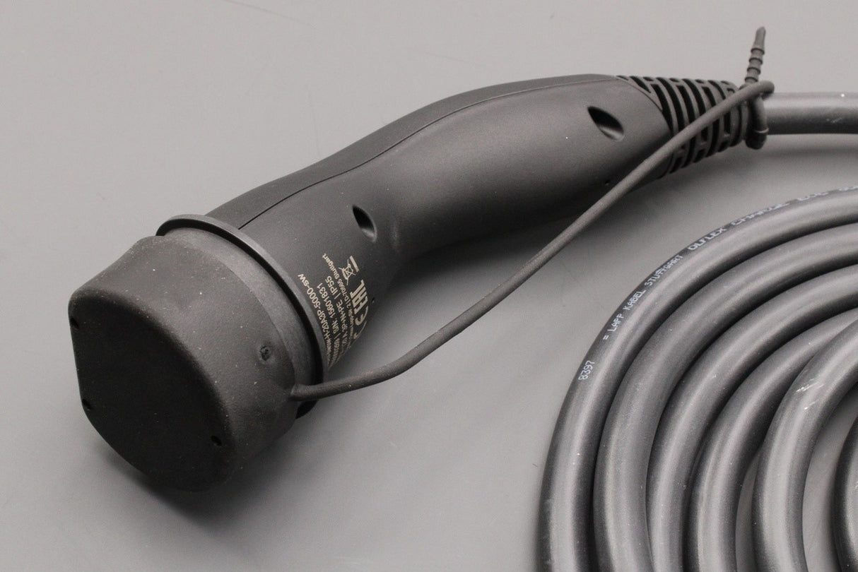 VW Crafter ID.Buzz Tiguan Golf public charging station cable 000054412BM