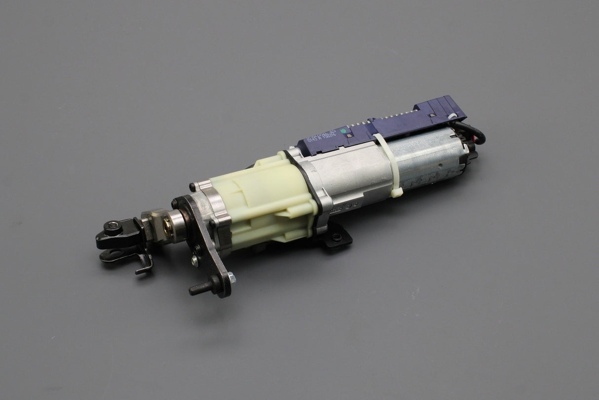 Audi A4 S4 RS4 Avant 2010-16 boot lid drive unit (right) 8K9827852C