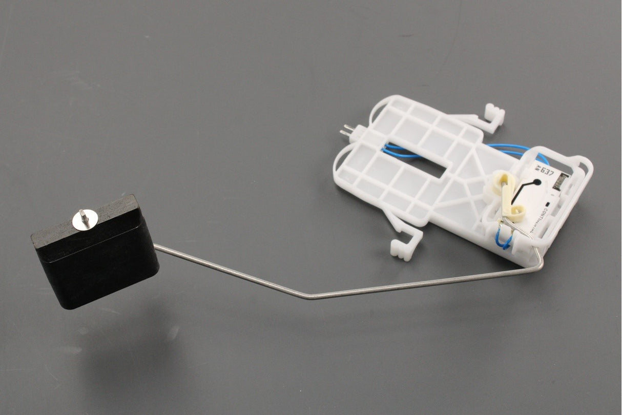 Mercedes-Benz SLK R171 04-10 fuel gauge level sensor A1715420617