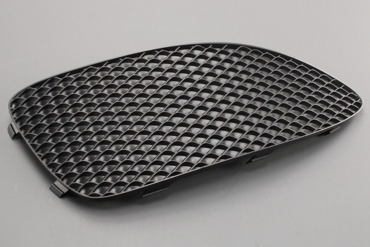 Mercedes-Benz B-Class W246 front bumper grille trim (right) A2468852622