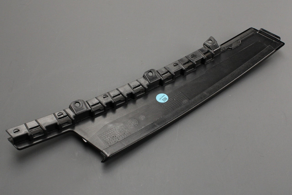 Mercedes-Benz GLA W156 front b-pillar exterior trim (right) A1567220428