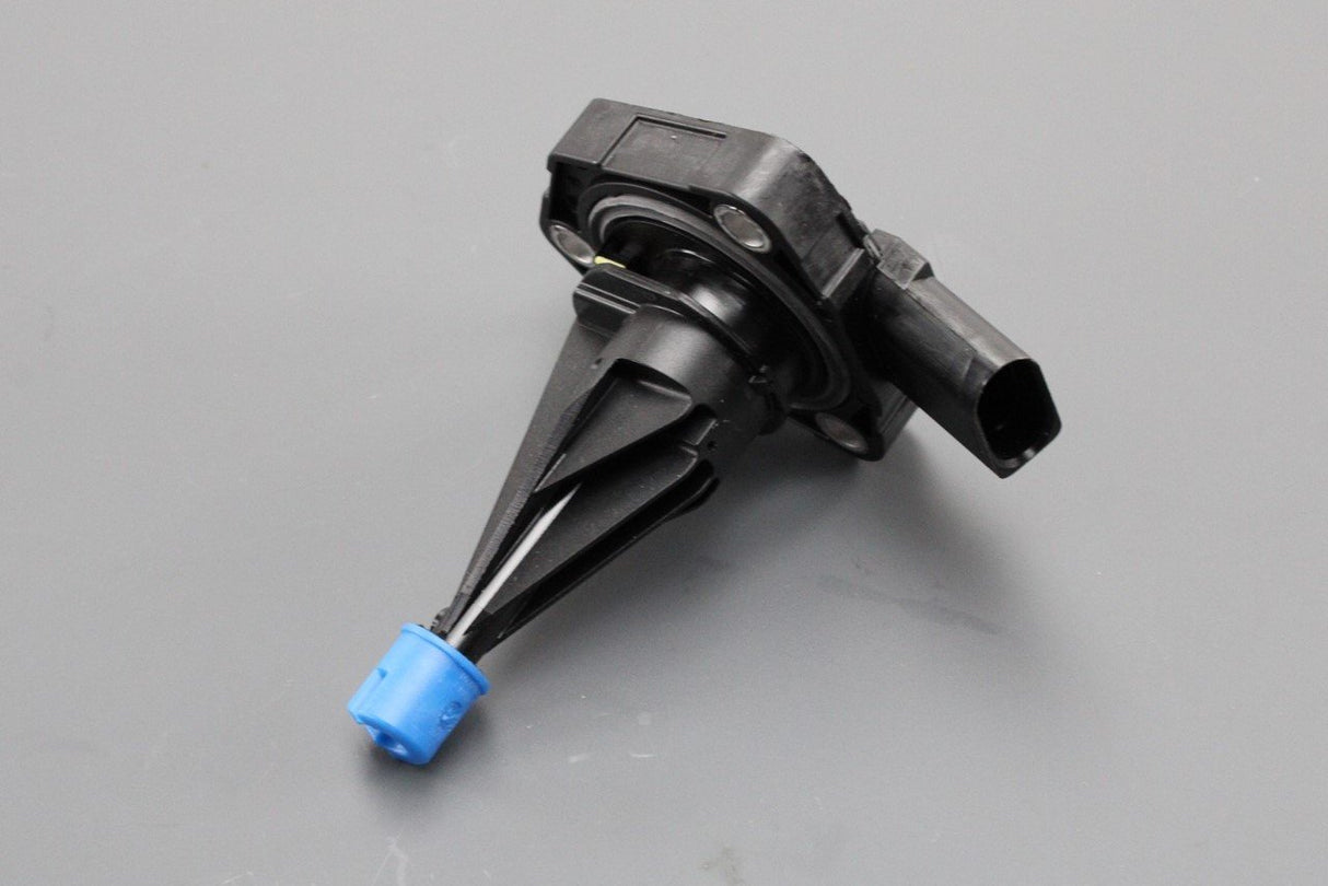 VW Audi Skoda SEAT various engine oil level sensor 06E907660C