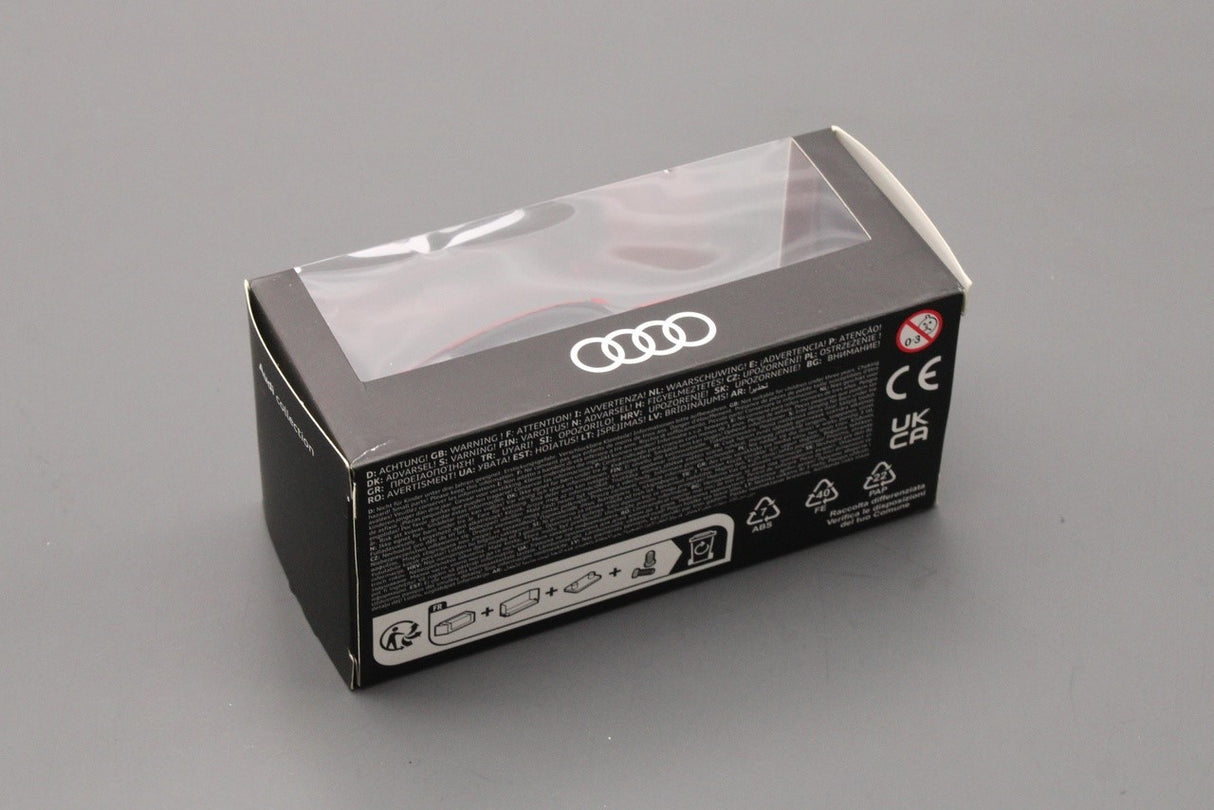 Audi RS e-tron GT pull back 1:42 toy car in Tango Red 3202100100