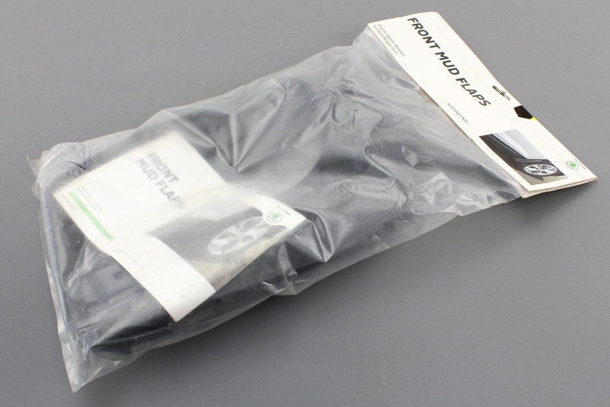 Skoda Kodiaq 2017-on mud flaps set (front) 565075111A