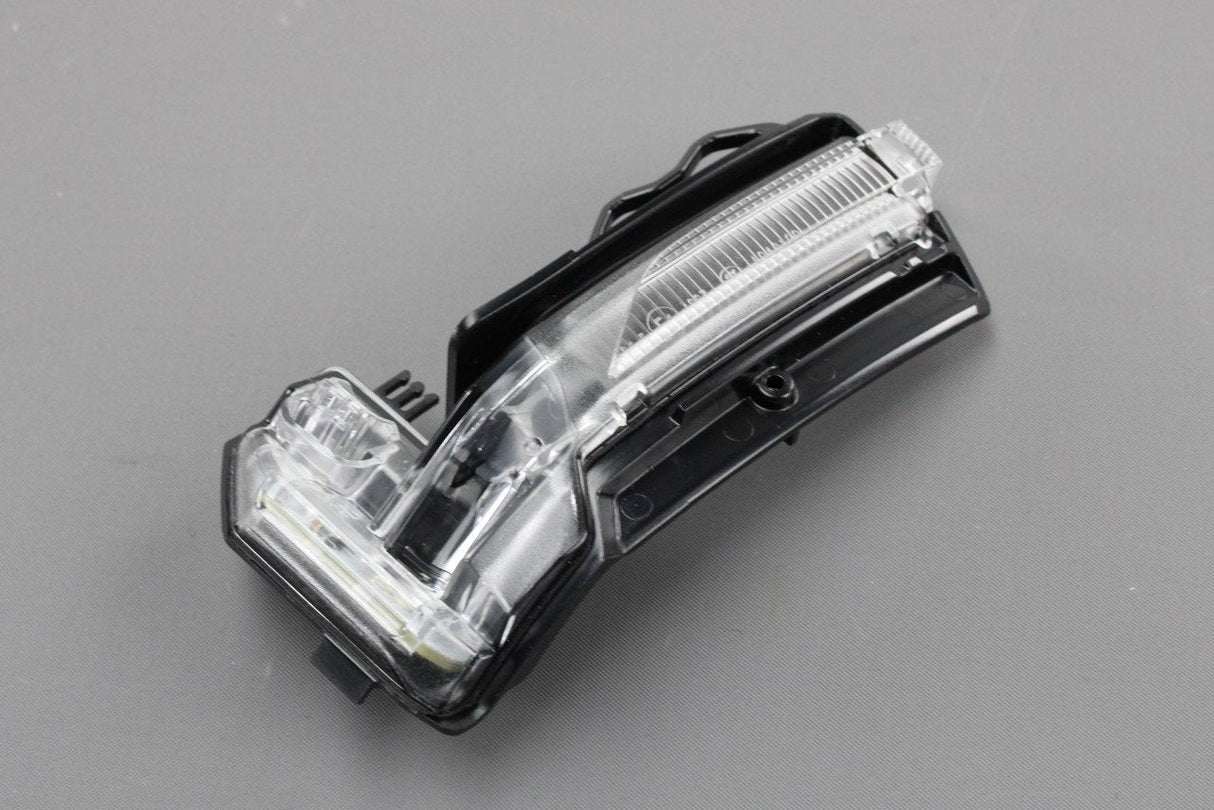 Audi Q2 Q3 RSQ3 wing mirror turn signal indicator (left) 81A949101