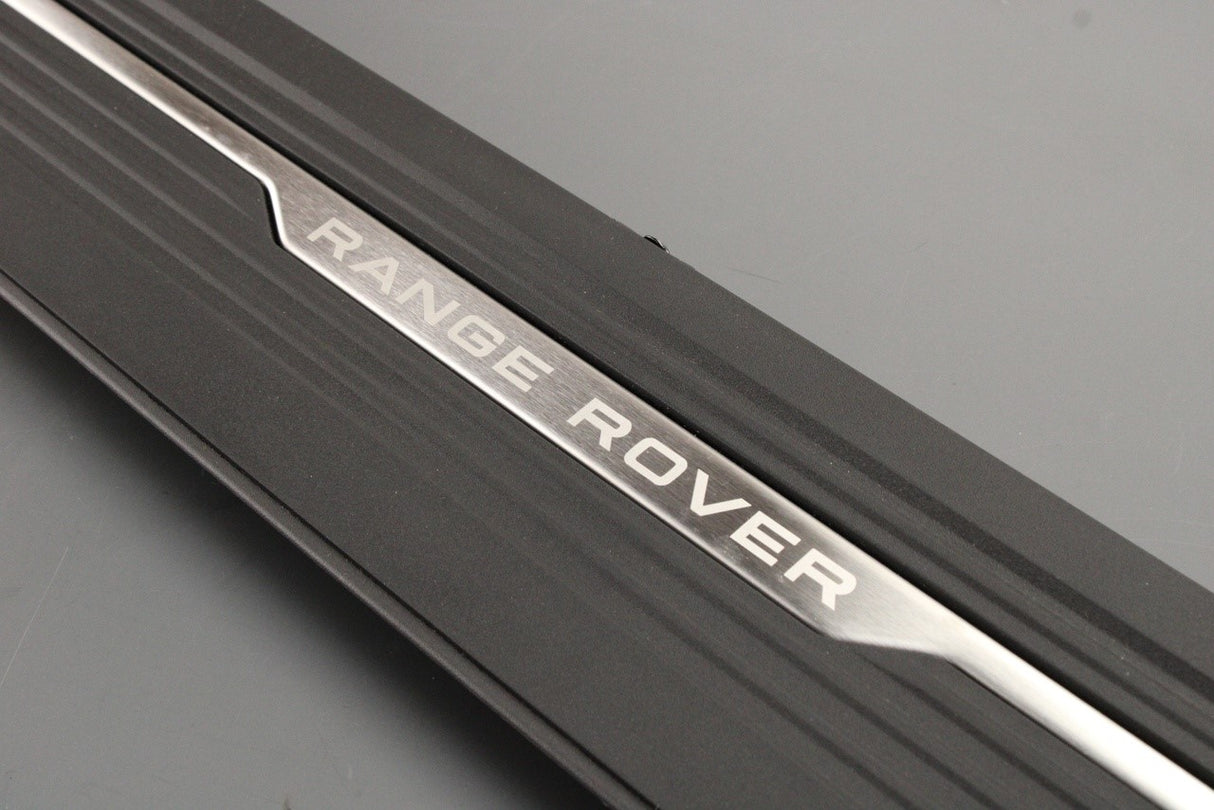 Range Rover 2013-2022 SWB deployable side step (left) VPLGP0367