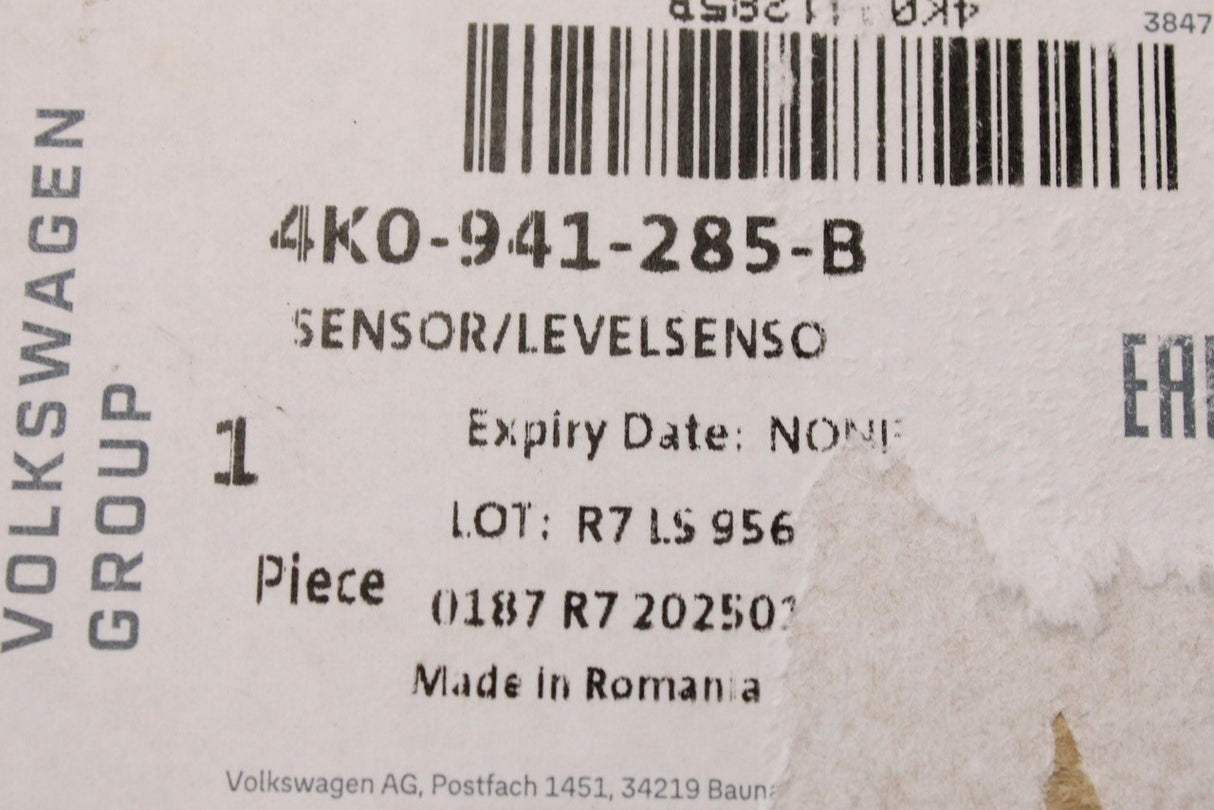 Audi A6 RS6 A7 Q5 front suspension height level sensor (left) 4K0941285B