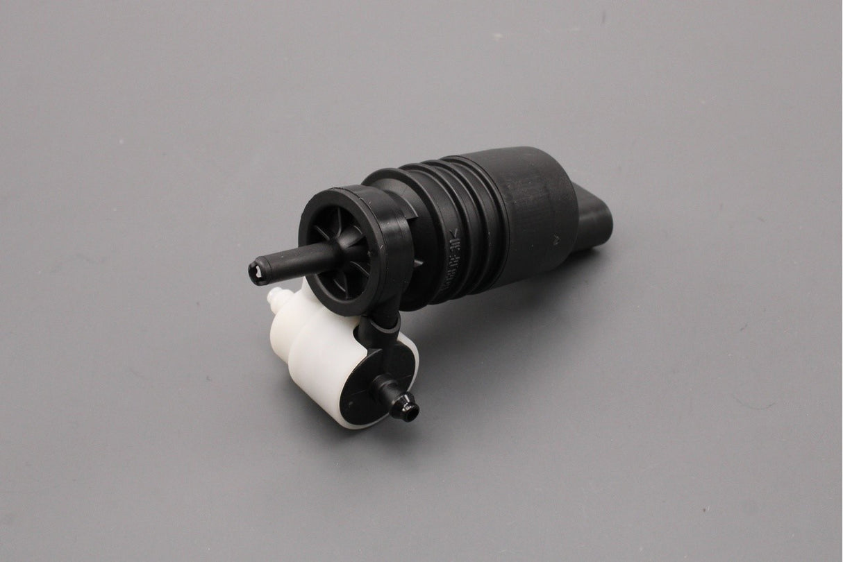 VW Audi Skoda SEAT CUPRA windscreen washer system pump 1K6955651