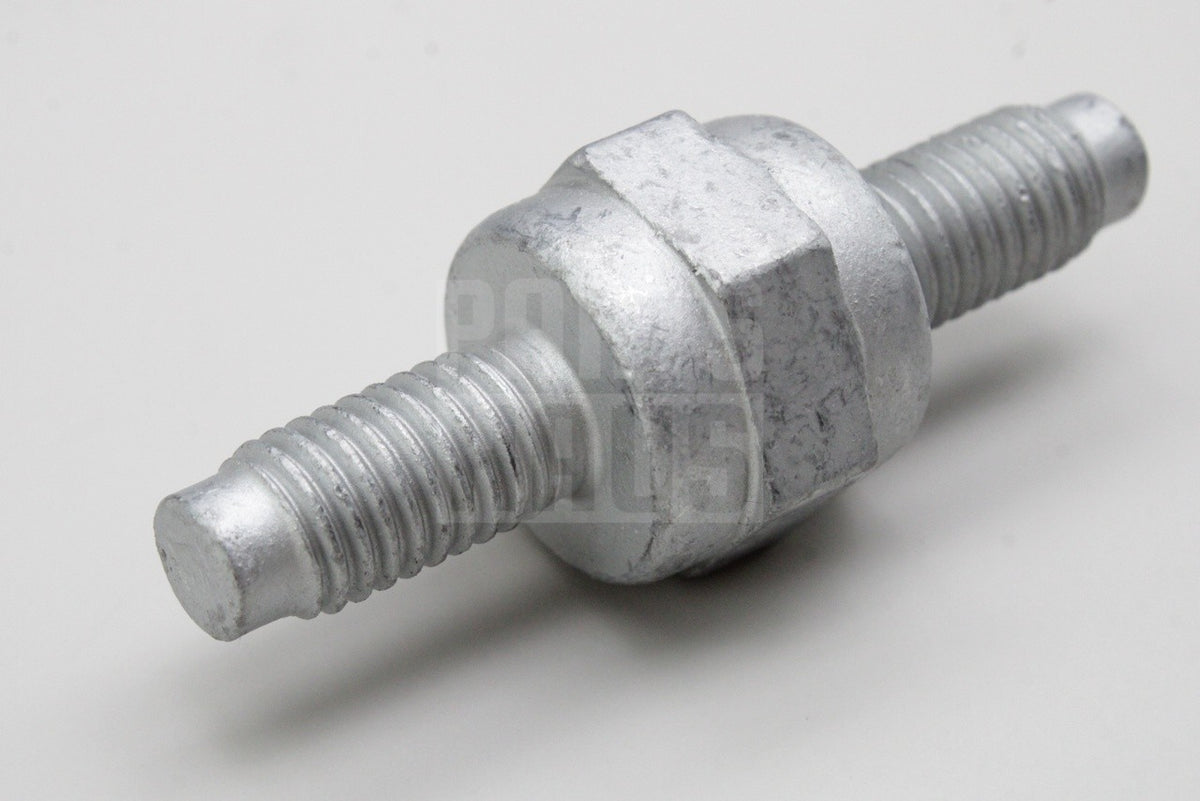 VW Caravelle California T5 T6 captain seat base fixing stud x4 7E0881700