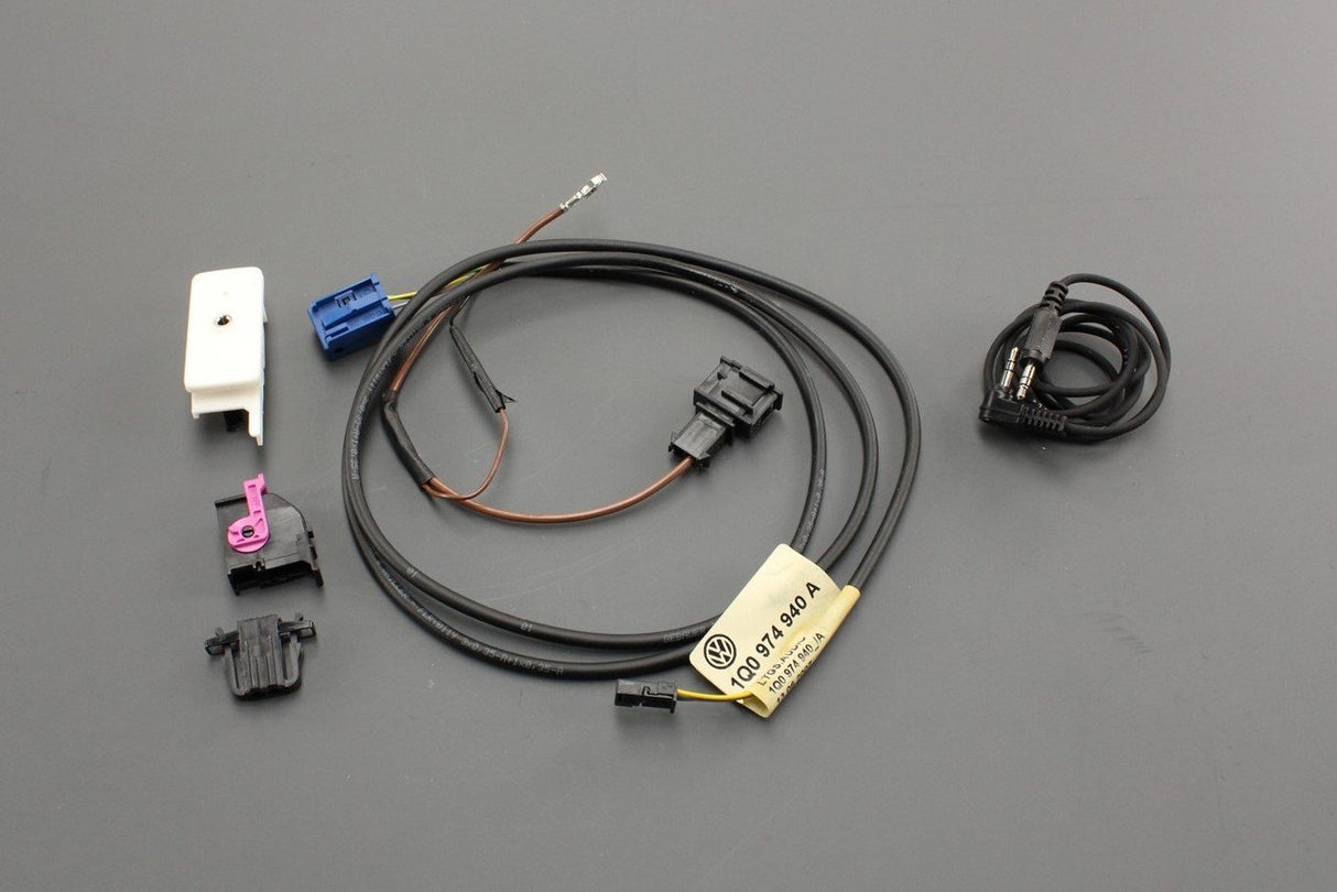 VW Golf MK5 Passat Eos T5 retro-fit aux in connection 1K0998940