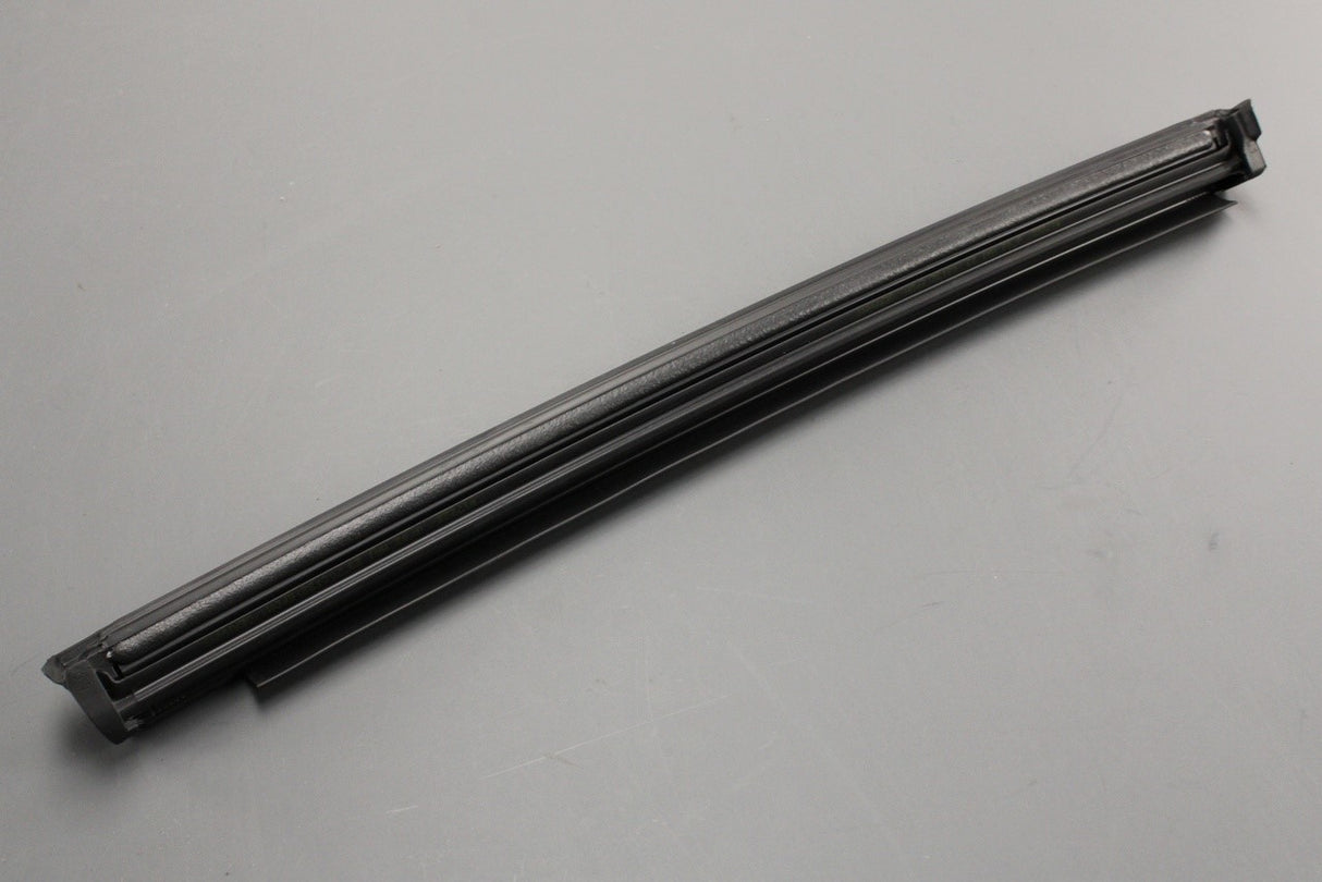 Mercedes-Benz SLK Roadster W172 hard top roof seal (left) A1727901798