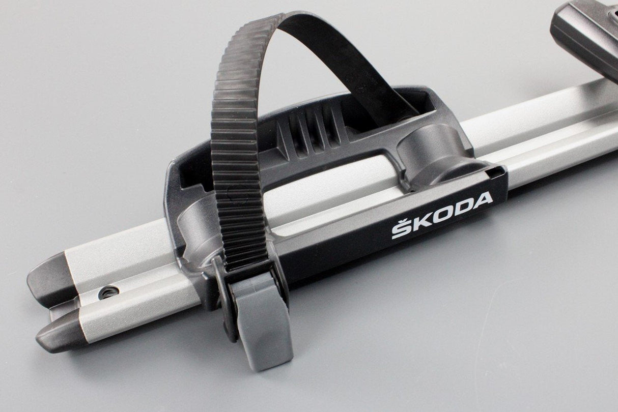 Skoda accessory bicycle roof rack for roof bars 000071128P