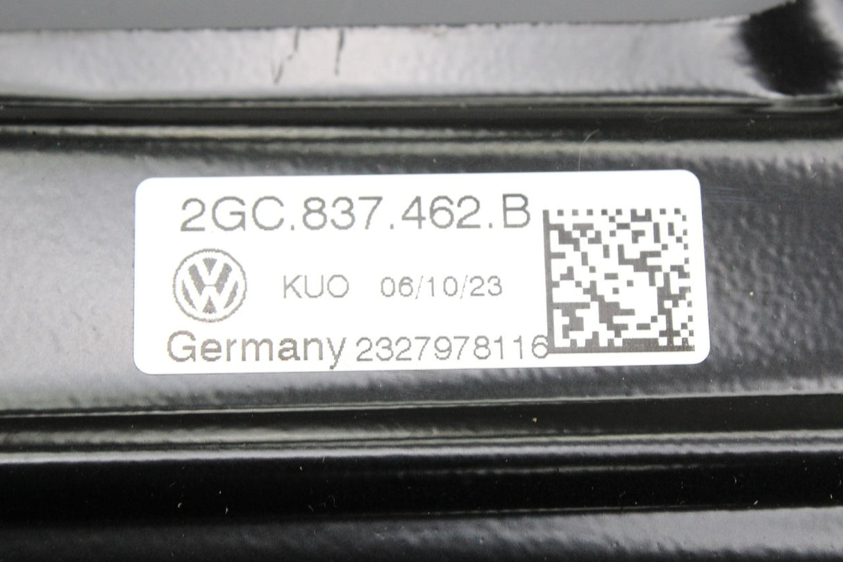VW T-Roc Cabriolet 2020-on front window regulator (right) 2GC837462B