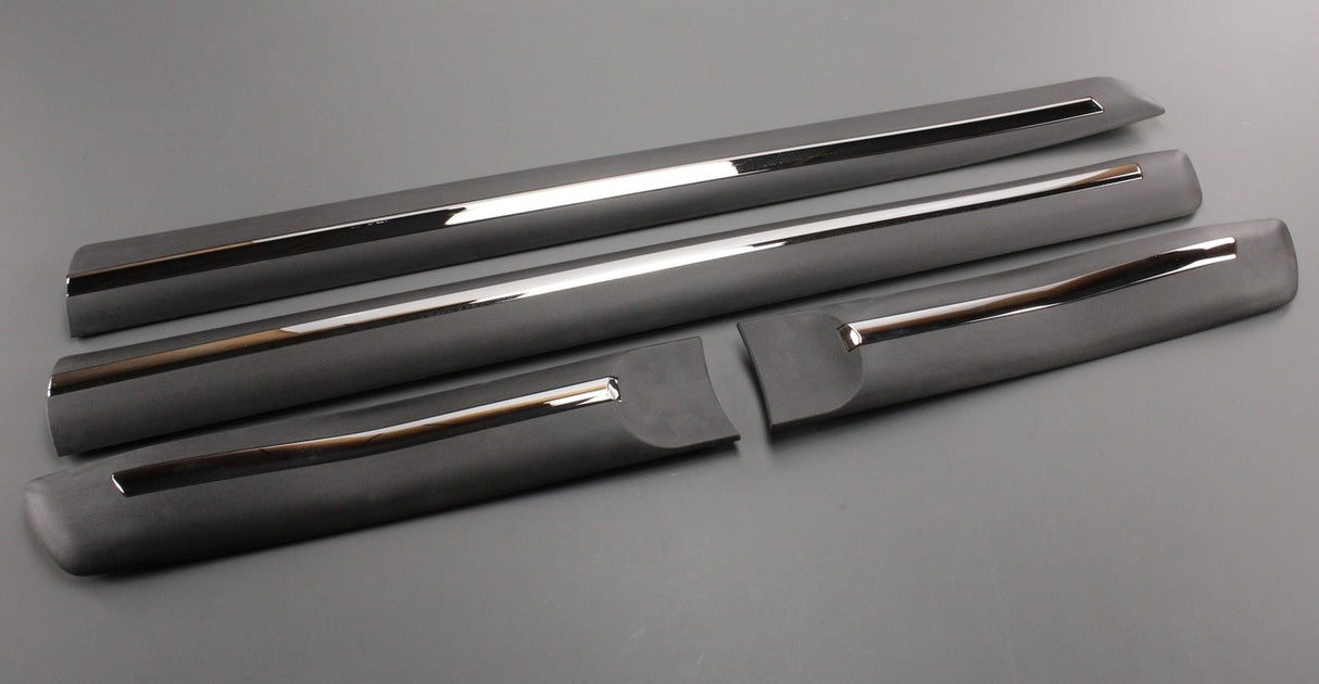 Toyota Land Cruiser 2007-22 side moulding (LWB) PZ415-J2851-00