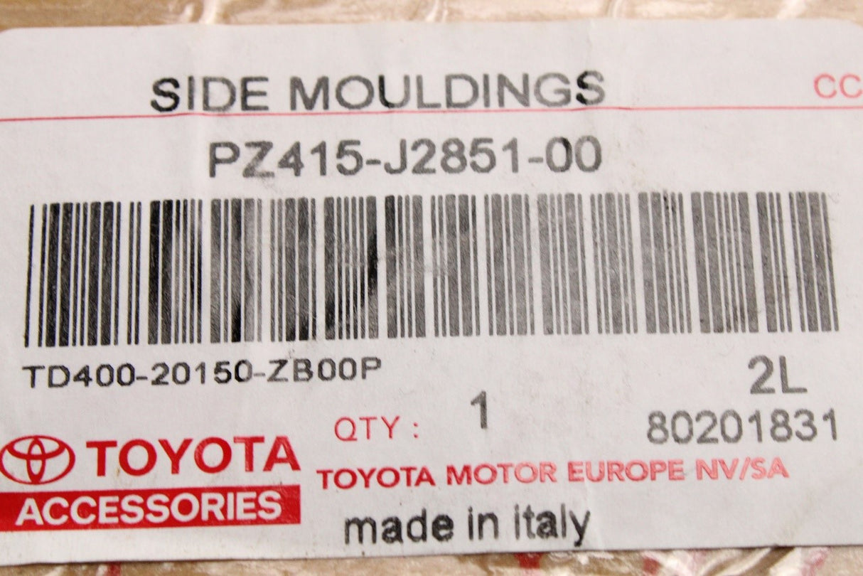 Toyota Land Cruiser 2007-22 side moulding (LWB) PZ415-J2851-00