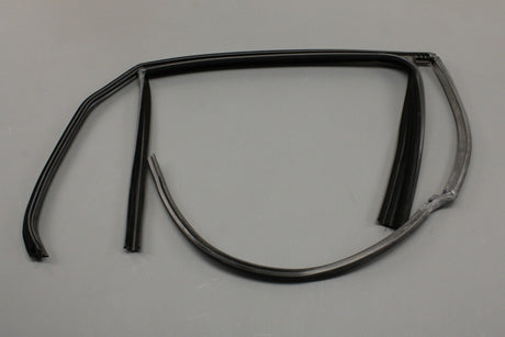 VW Golf MK7 MK7.5 2013-20 rear window guide seal (left) 5G6839431H 5AP
