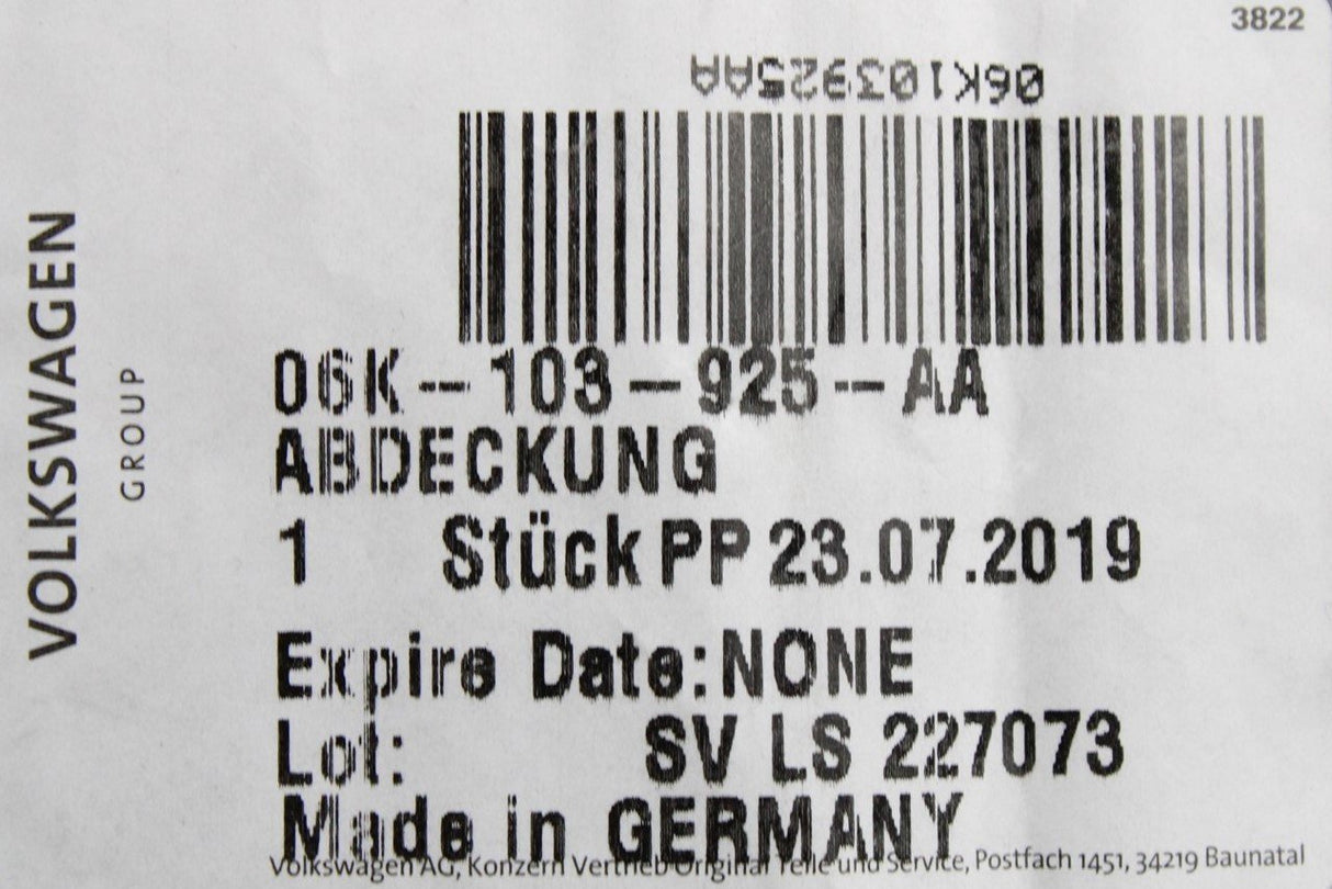 VW Golf MK7 2013-16 2.0 TSI engine front cover trim piece 06K103925AA