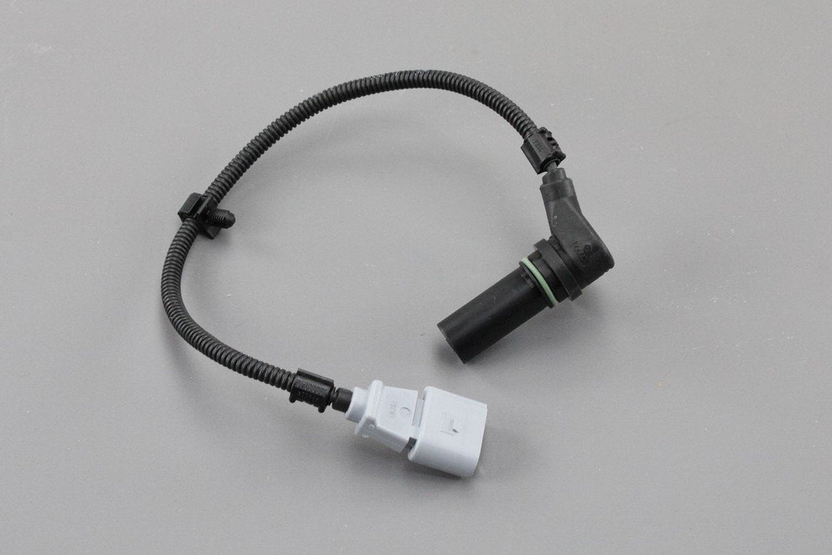 VW Transporter T5 2.5 TDI engine speed crankshaft sensor 070907319